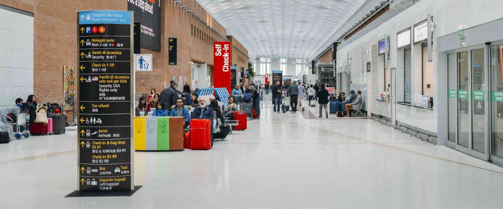 Aer Lingus Airlines VCE Terminal – Venice Marco Polo Airport